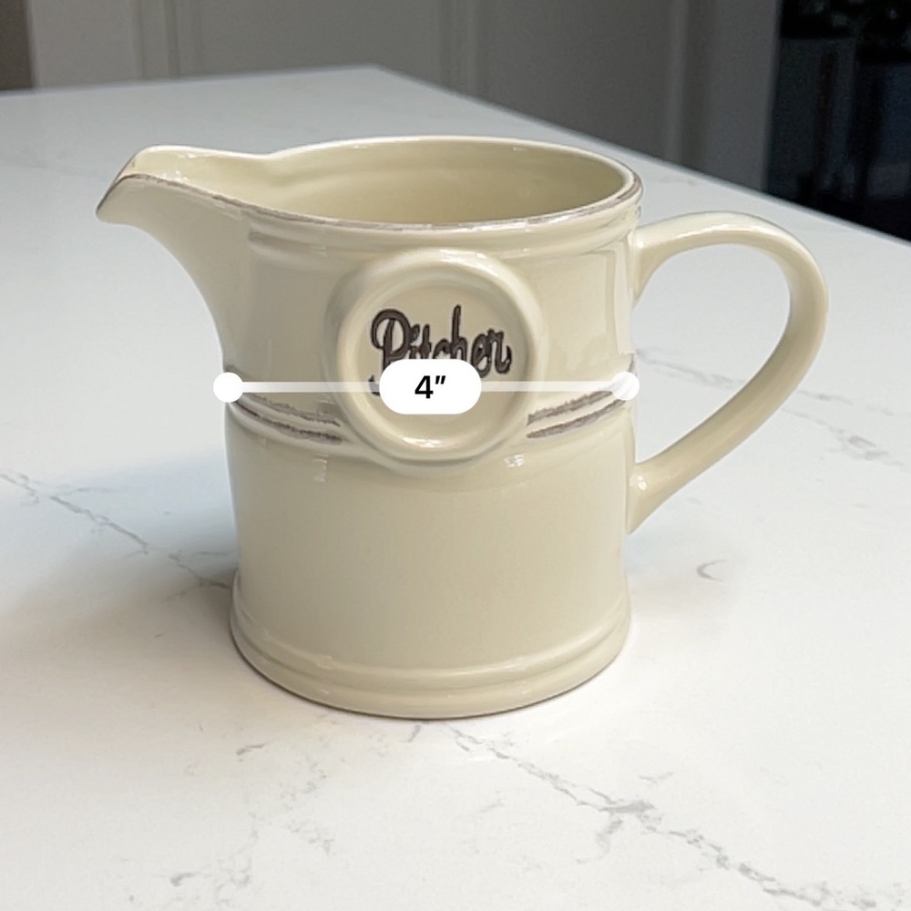 Pitcher 28 oz. - Picture 4 of 9